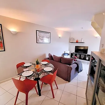 Coquette Maison De Calme Avec Patio Ξενοδοχείο Ανγκουλέμ