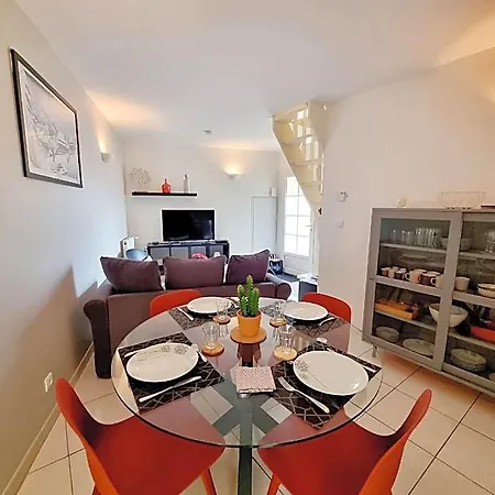 Coquette Maison De Calme Avec Patio Ξενοδοχείο